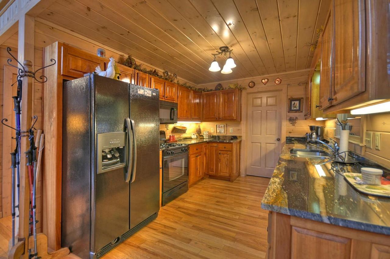 Aska Adventure Lodge Blue Ridge Exterior foto